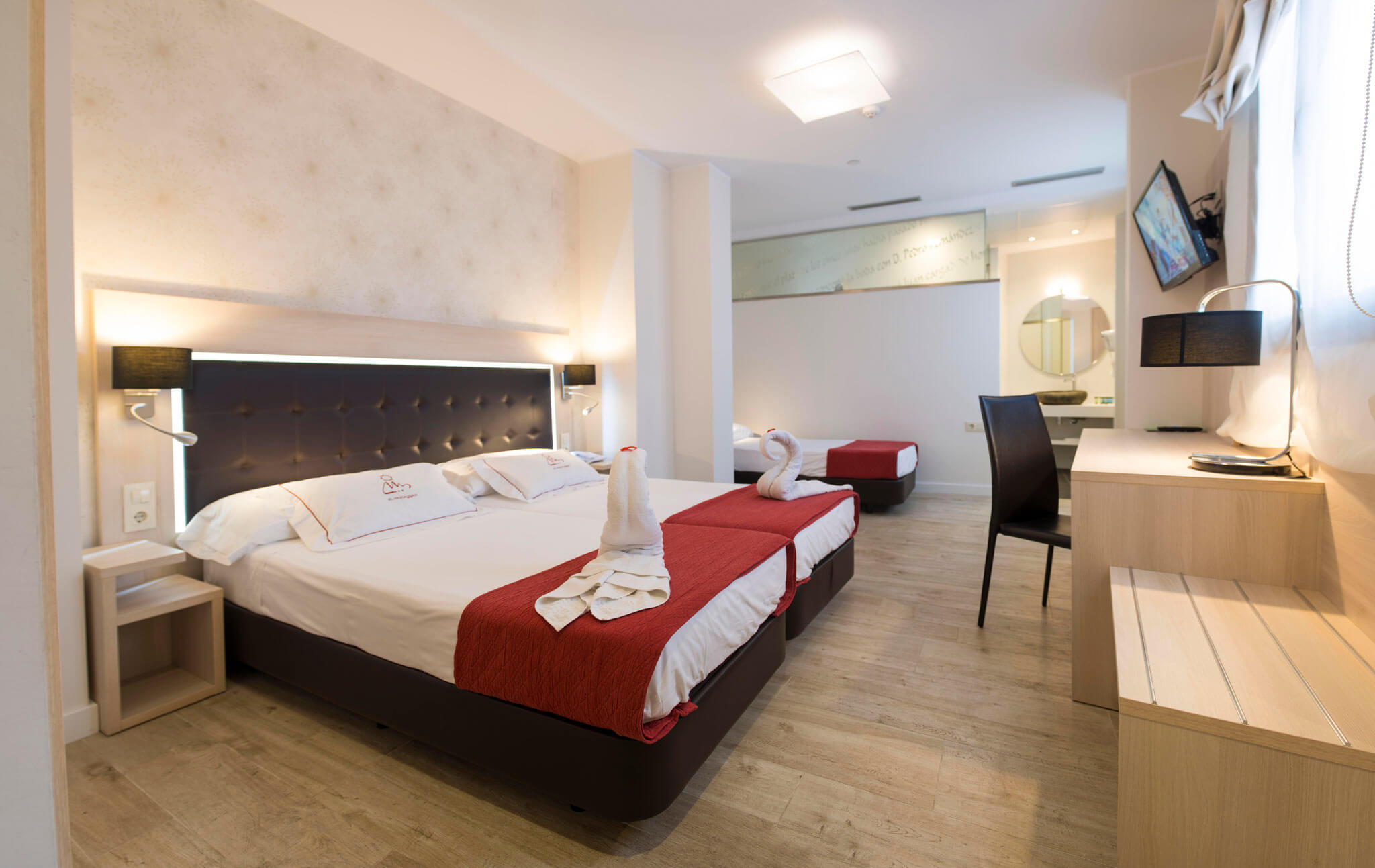 Habitación Triple Hotel Mudayyan Teruel